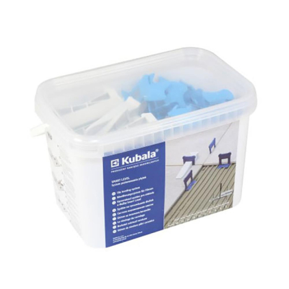 SET ZA POLAGANJE PLOŠČIC Z nivelirnimi distančniki in zagozdami.